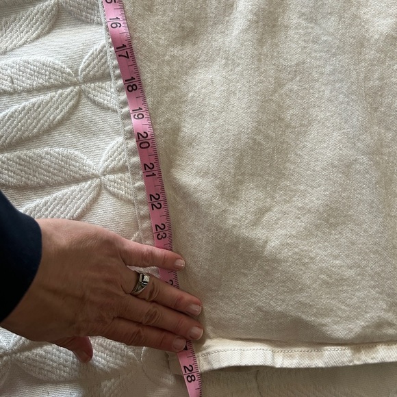 GUC Size 4 Universal Thread cream denim sailor jeans.Wide leg. Spring perfection - Picture 11 of 14